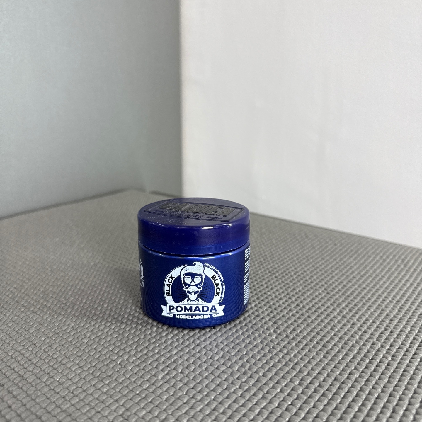 Pomada black